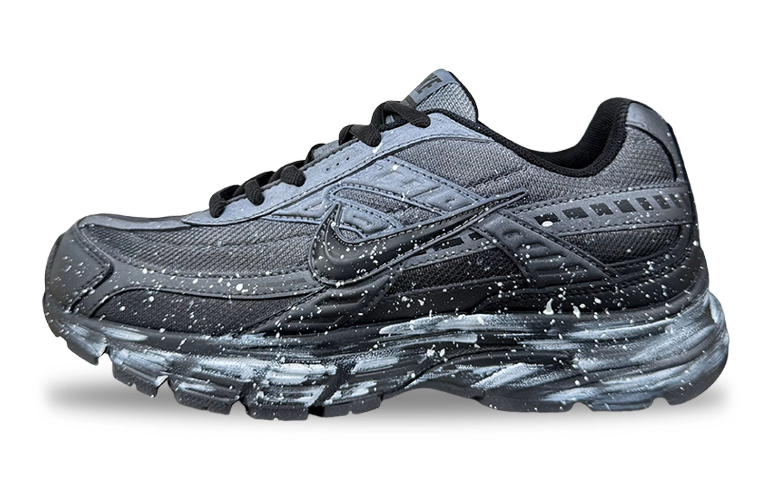 Nike Initiator