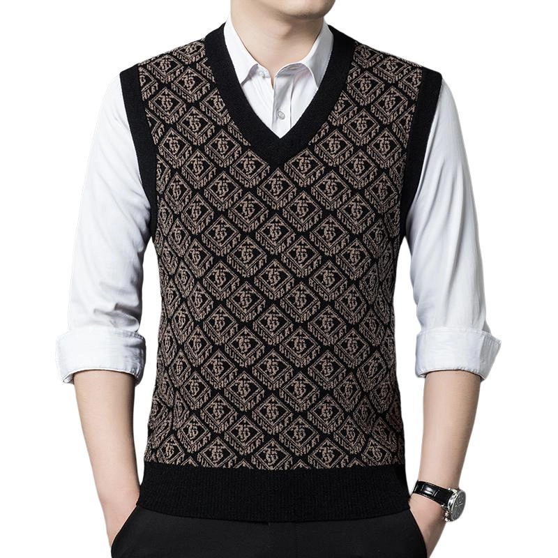 PIERRE CARDIN V