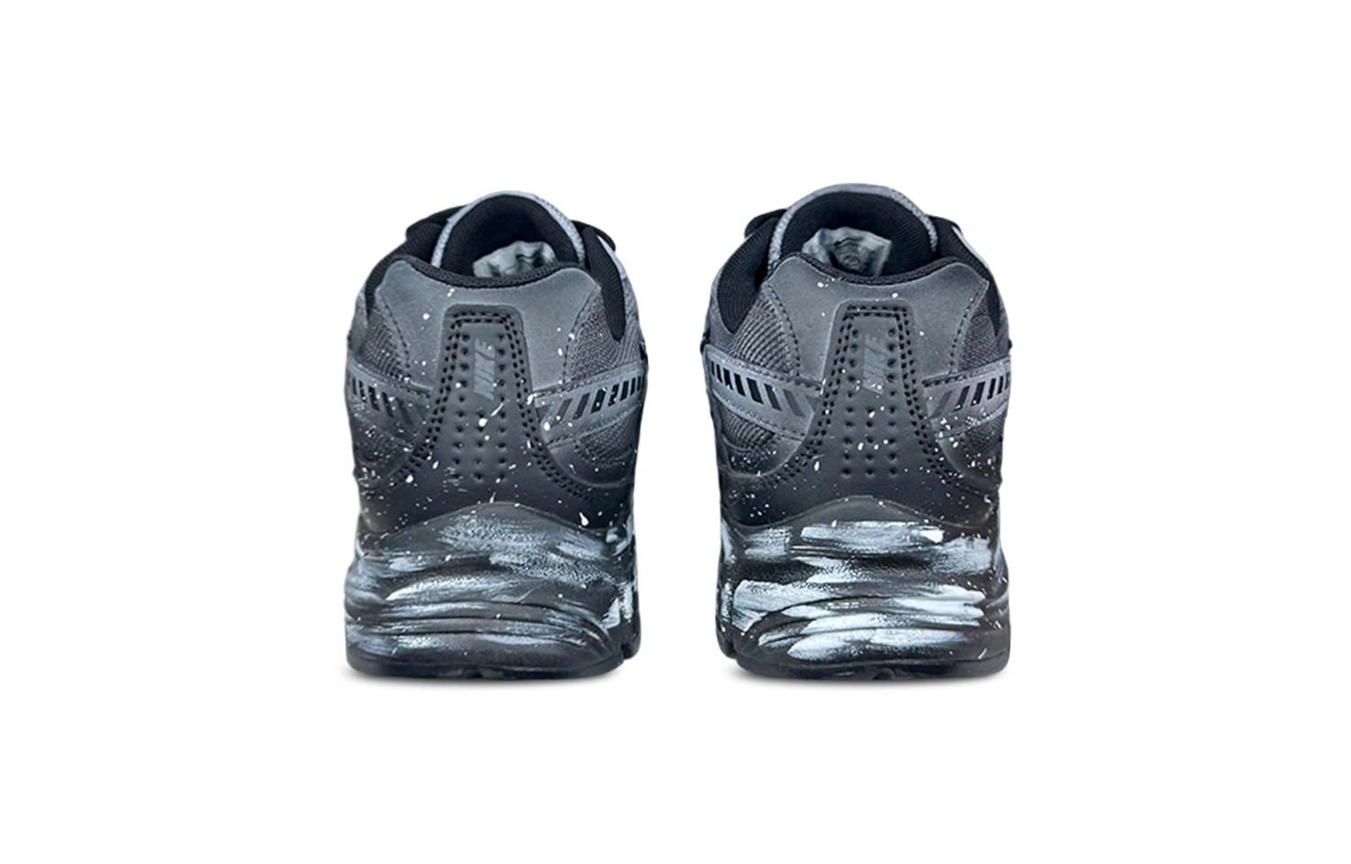 Nike Initiator