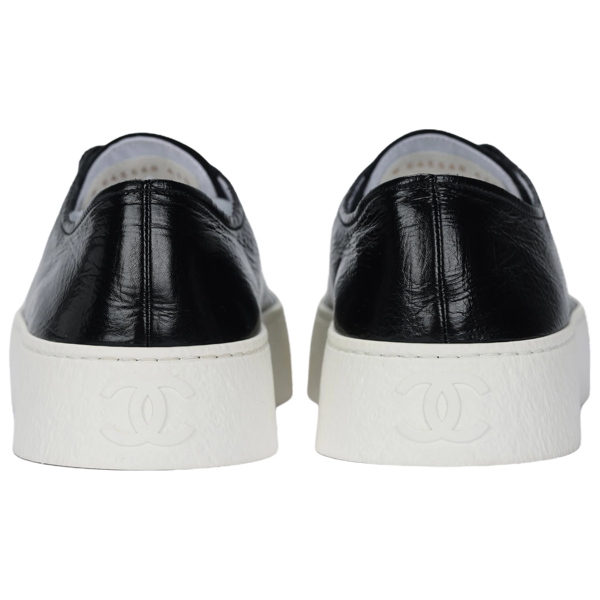 CHANEL 24P