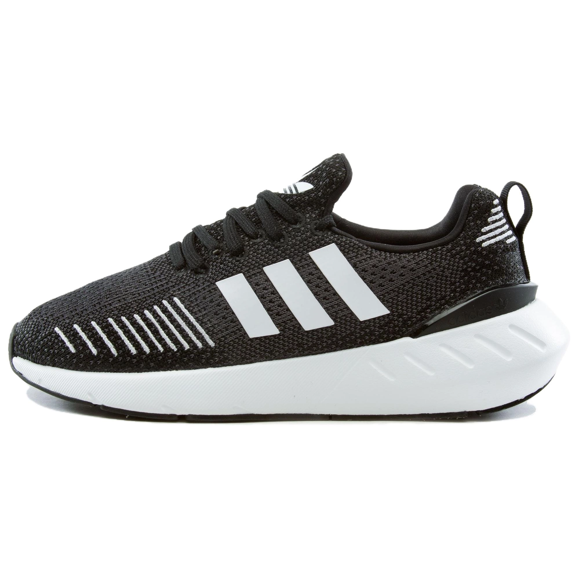 adidas originals Swift Run 22