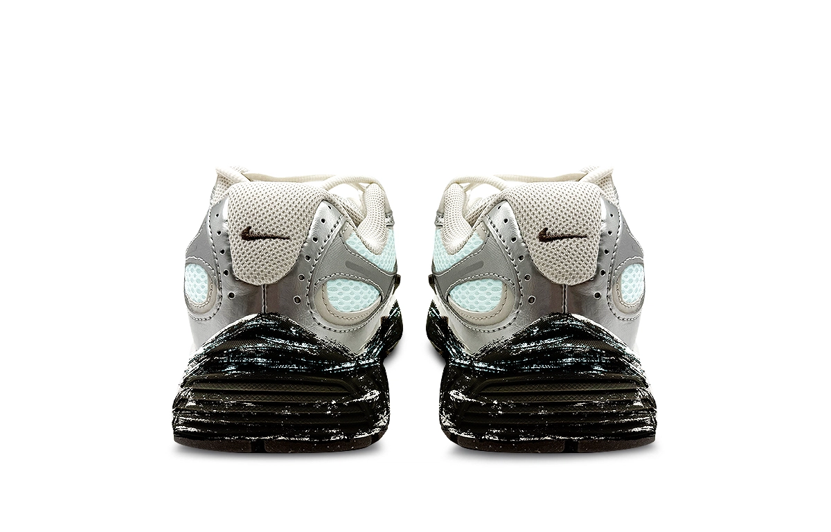 Nike V5 RNR smile
