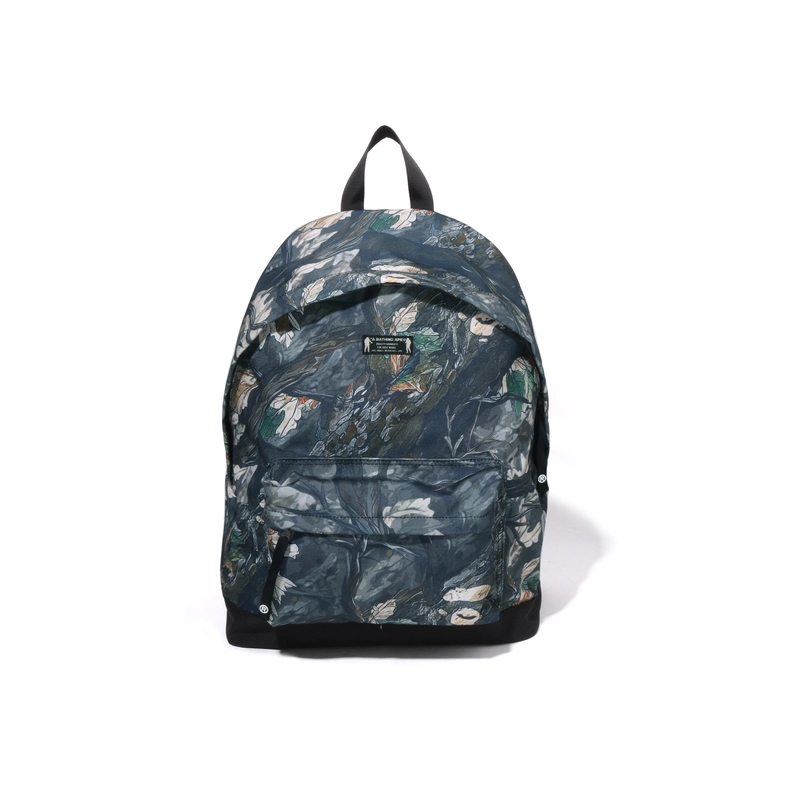 A BATHING APE