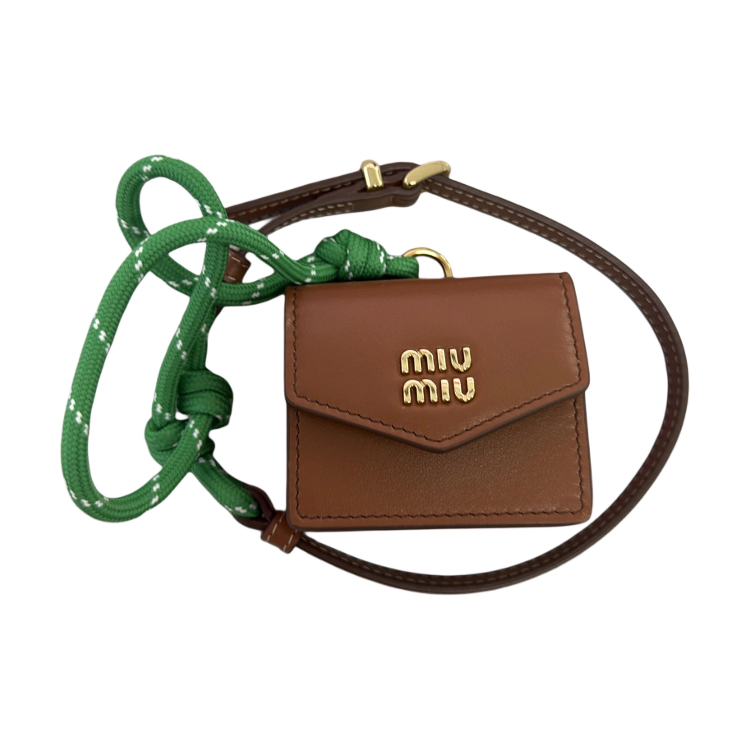 MIU MIU