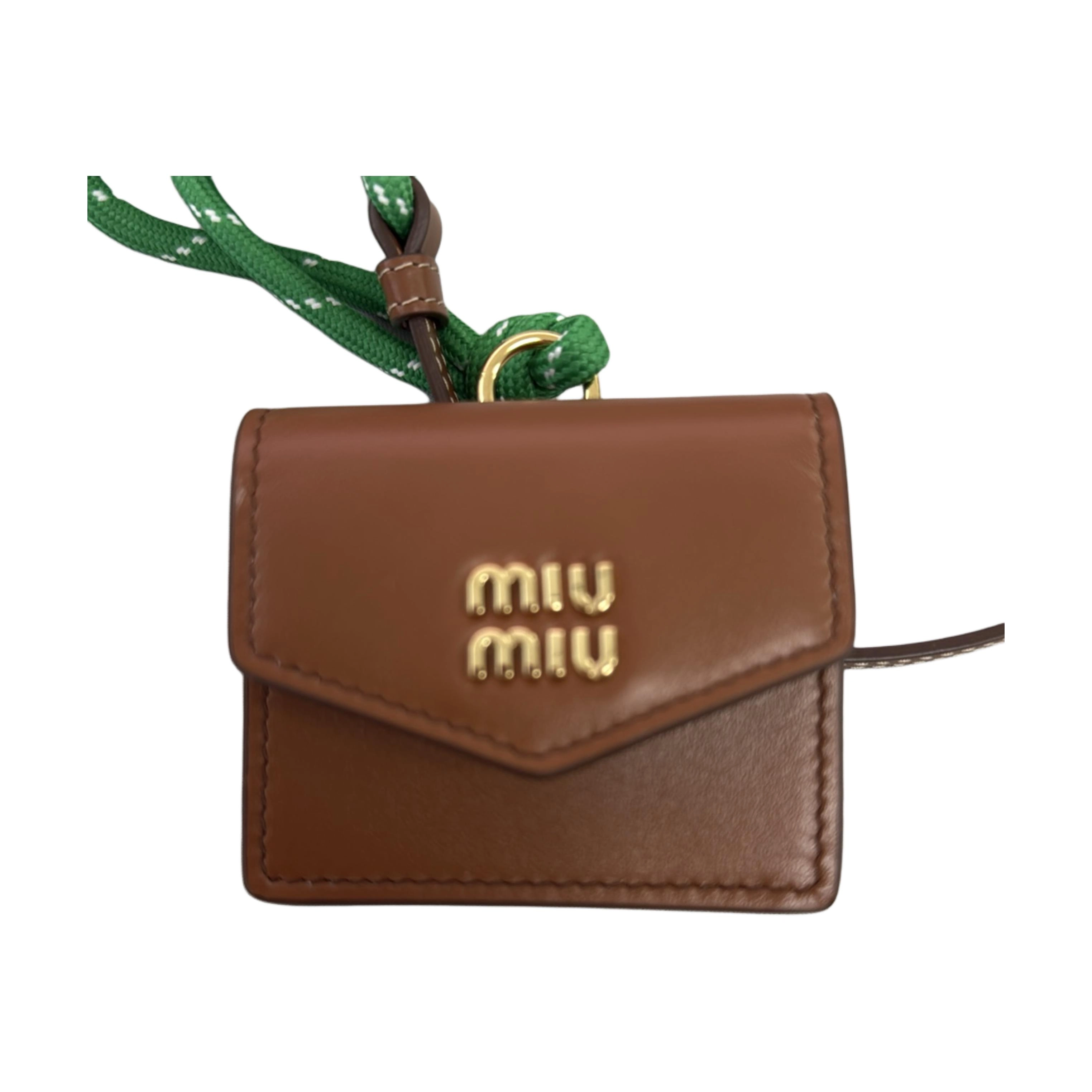 MIU MIU