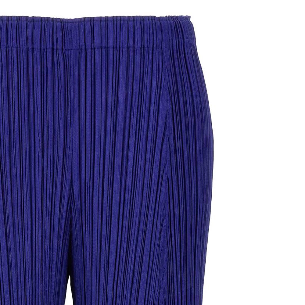 PLEATS PLEASE ISSEY MIYAKE
