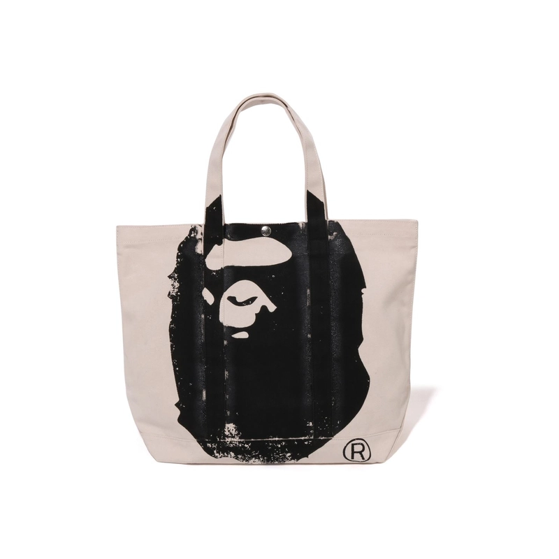 A BATHING APE