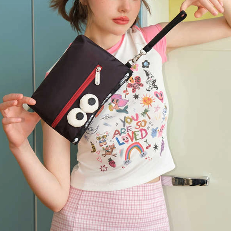 LeSportsac