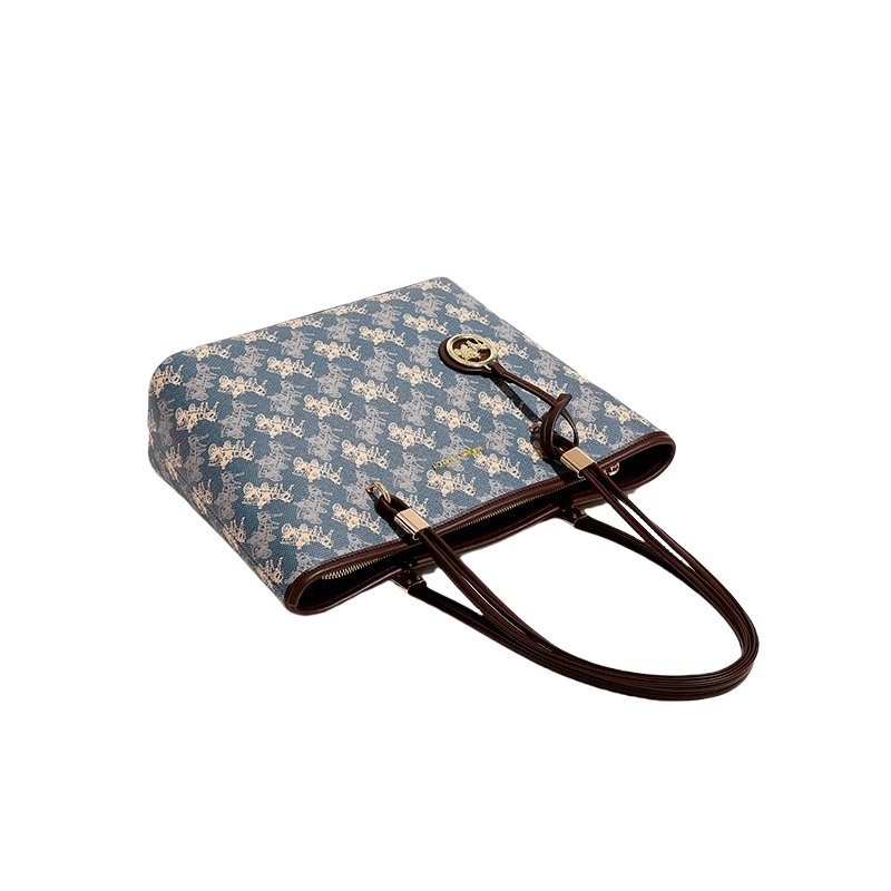PESASRIE PVC Tote