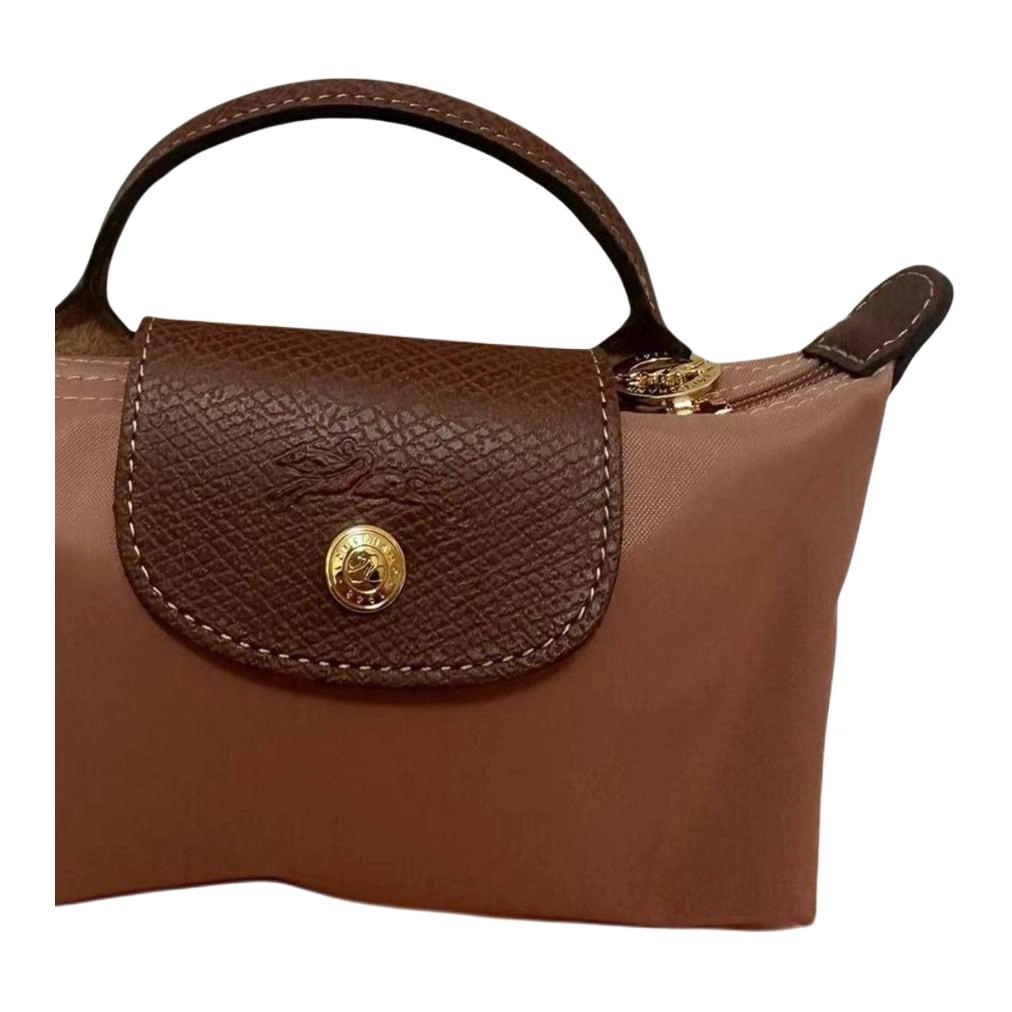 LONGCHAMP Le Pliage 17 Logo