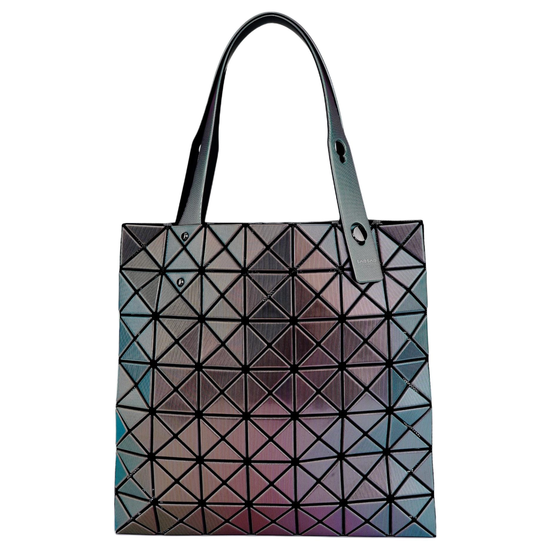 ISSEY MIYAKE 6 Tote