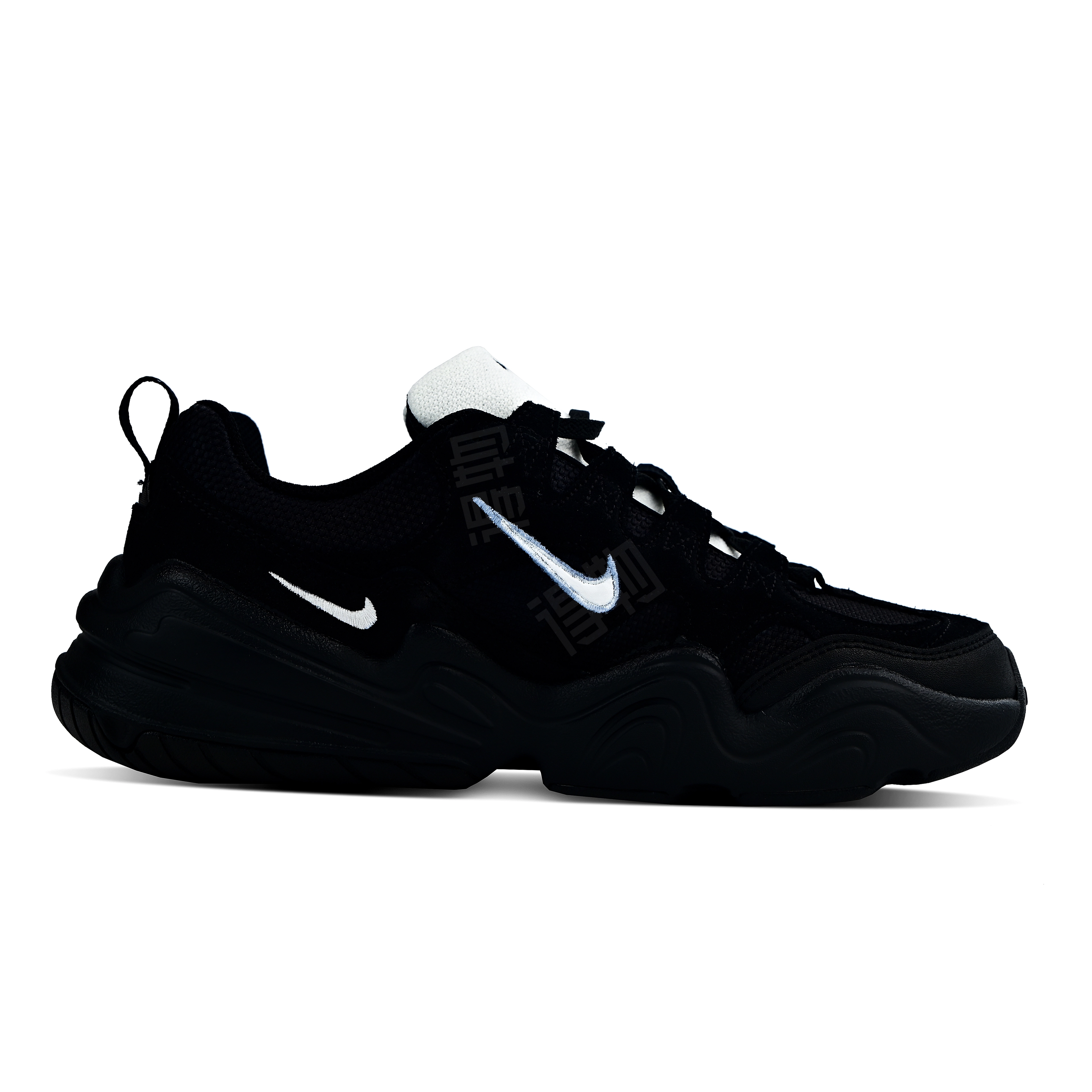 Nike Tech Hera