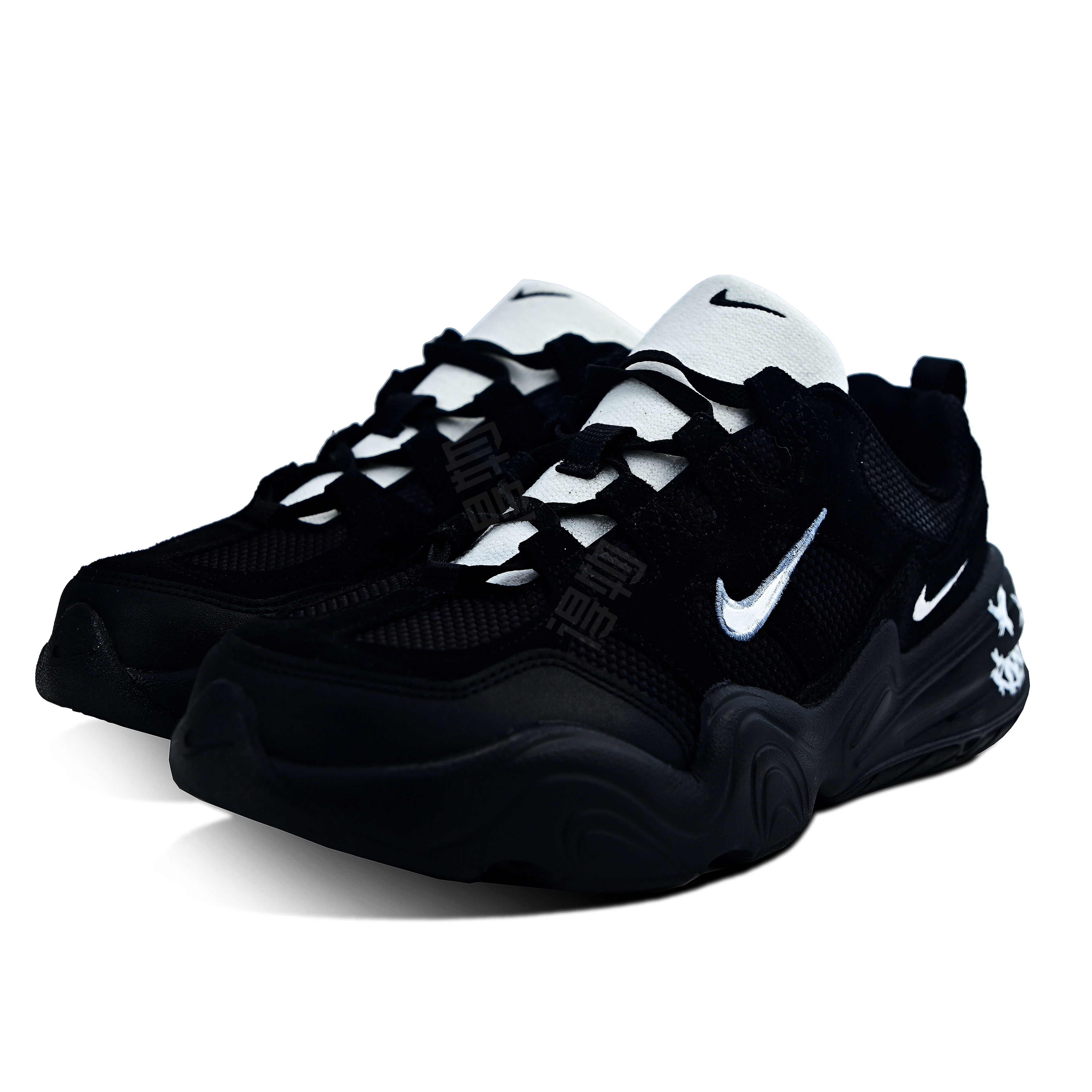Nike Tech Hera