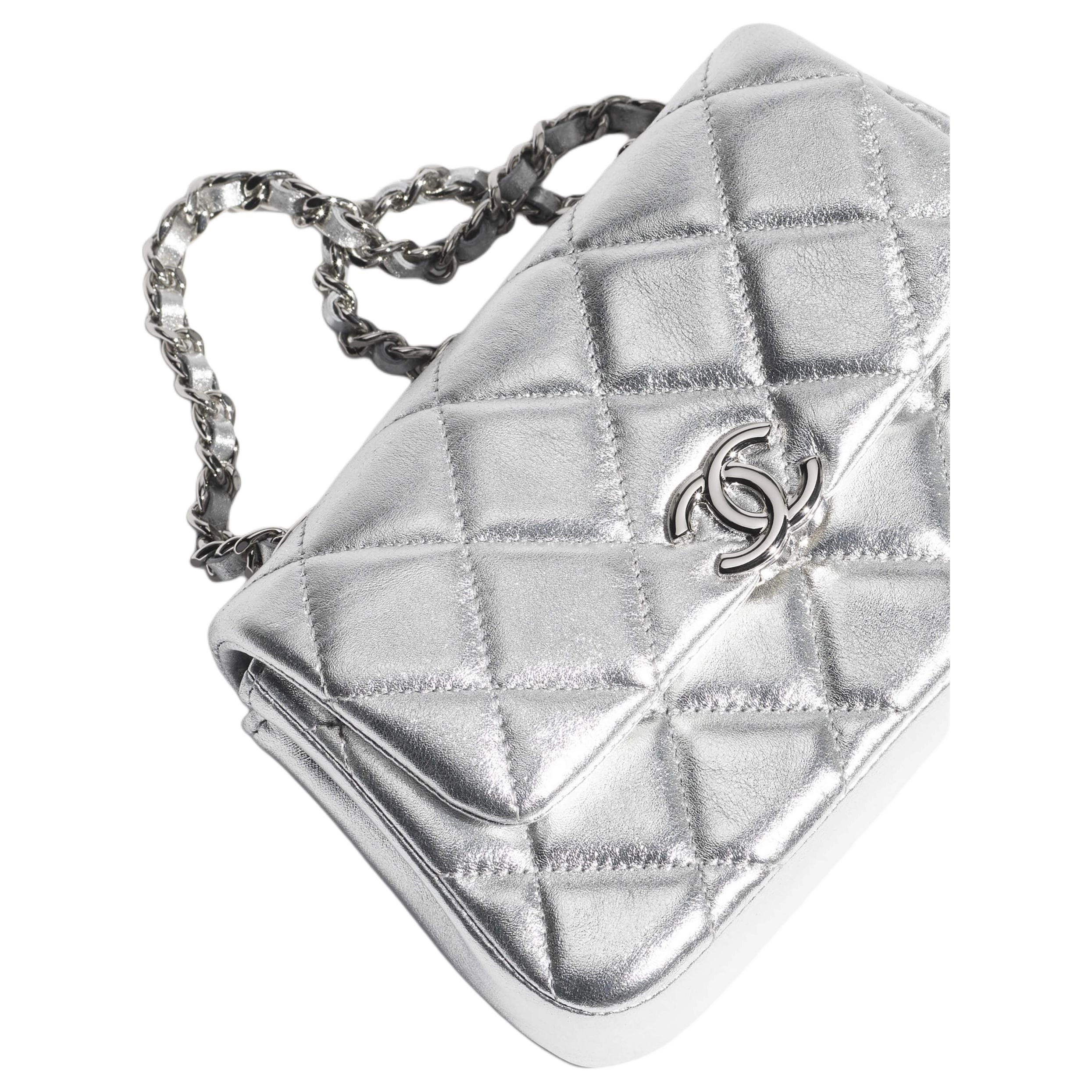 CHANEL 25S