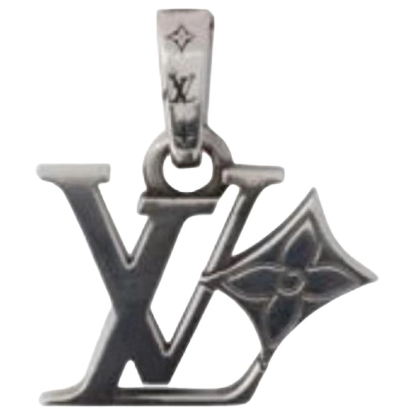LOUIS VUITTON x NIGO Flower CHARM