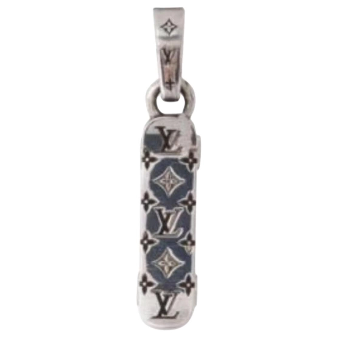 LOUIS VUITTON x NIGO SKATEBOARD CHARM