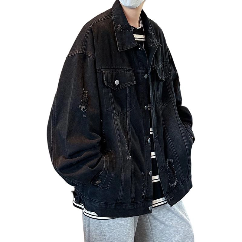 Fakeyoung