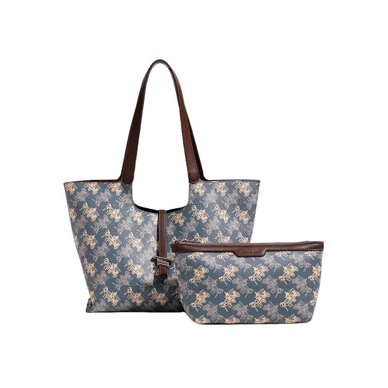 PESASRIE PVC Tote