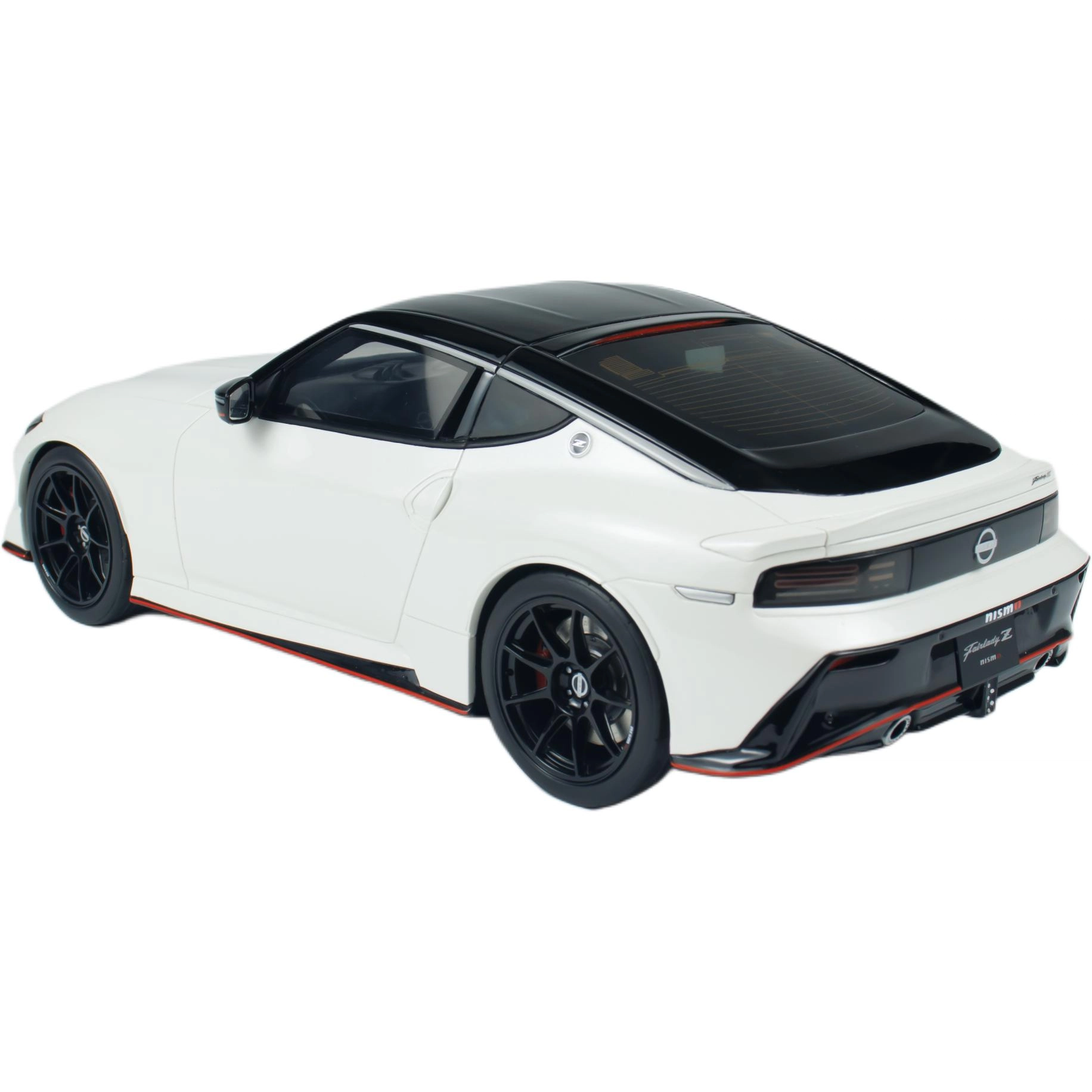 KYOSHO 118 Fairlady Z NISMO