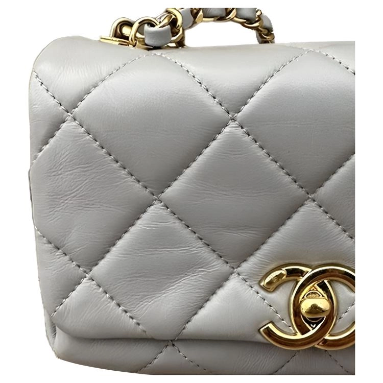 CHANEL 22A