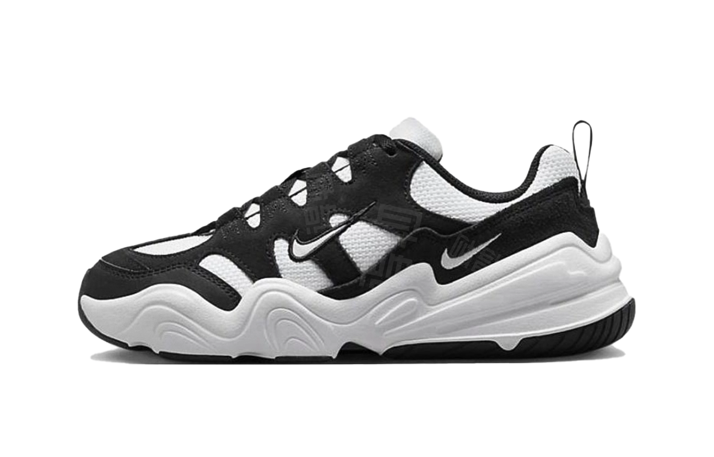 Nike Tech Hera