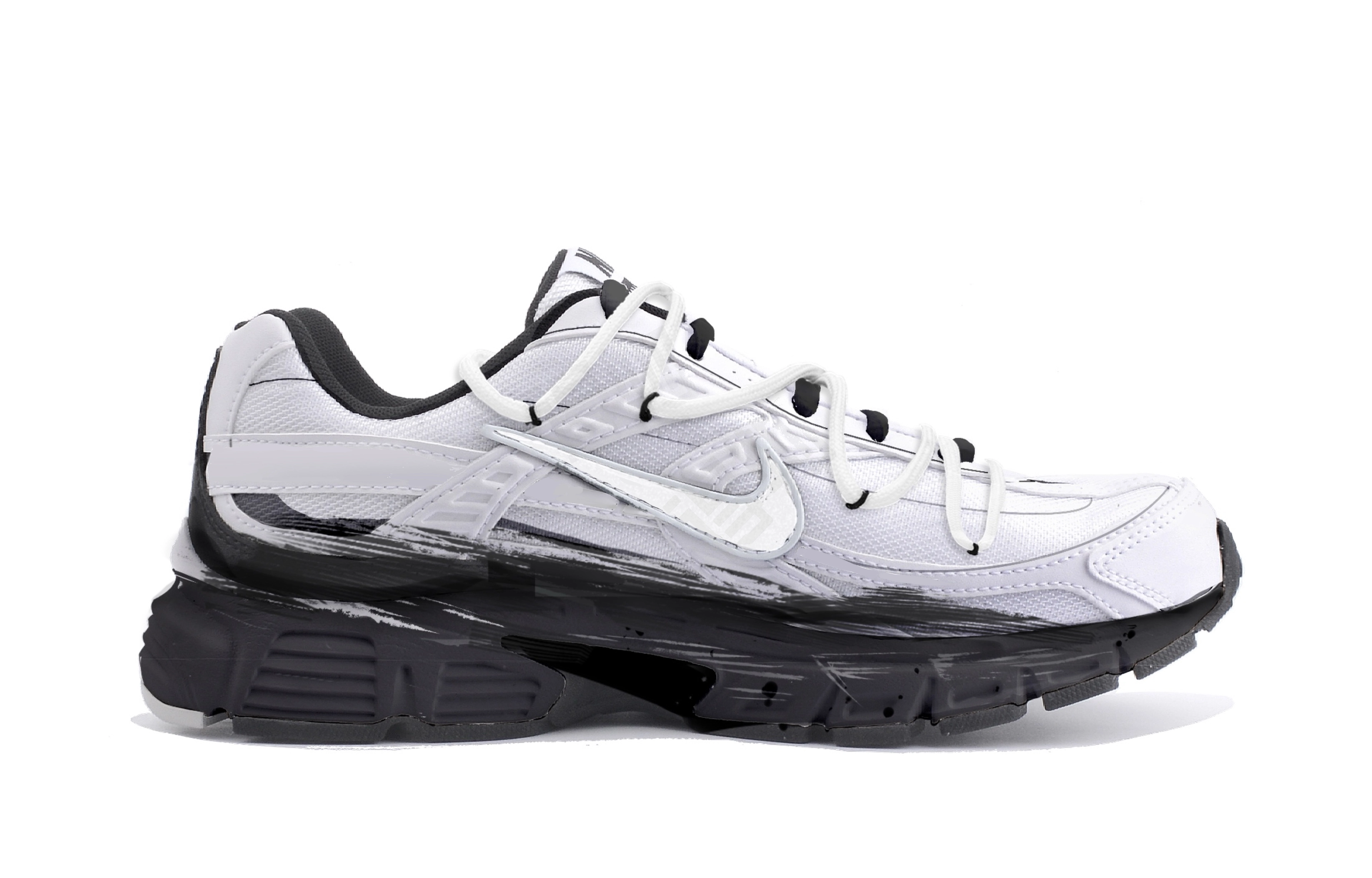 Nike Initiator