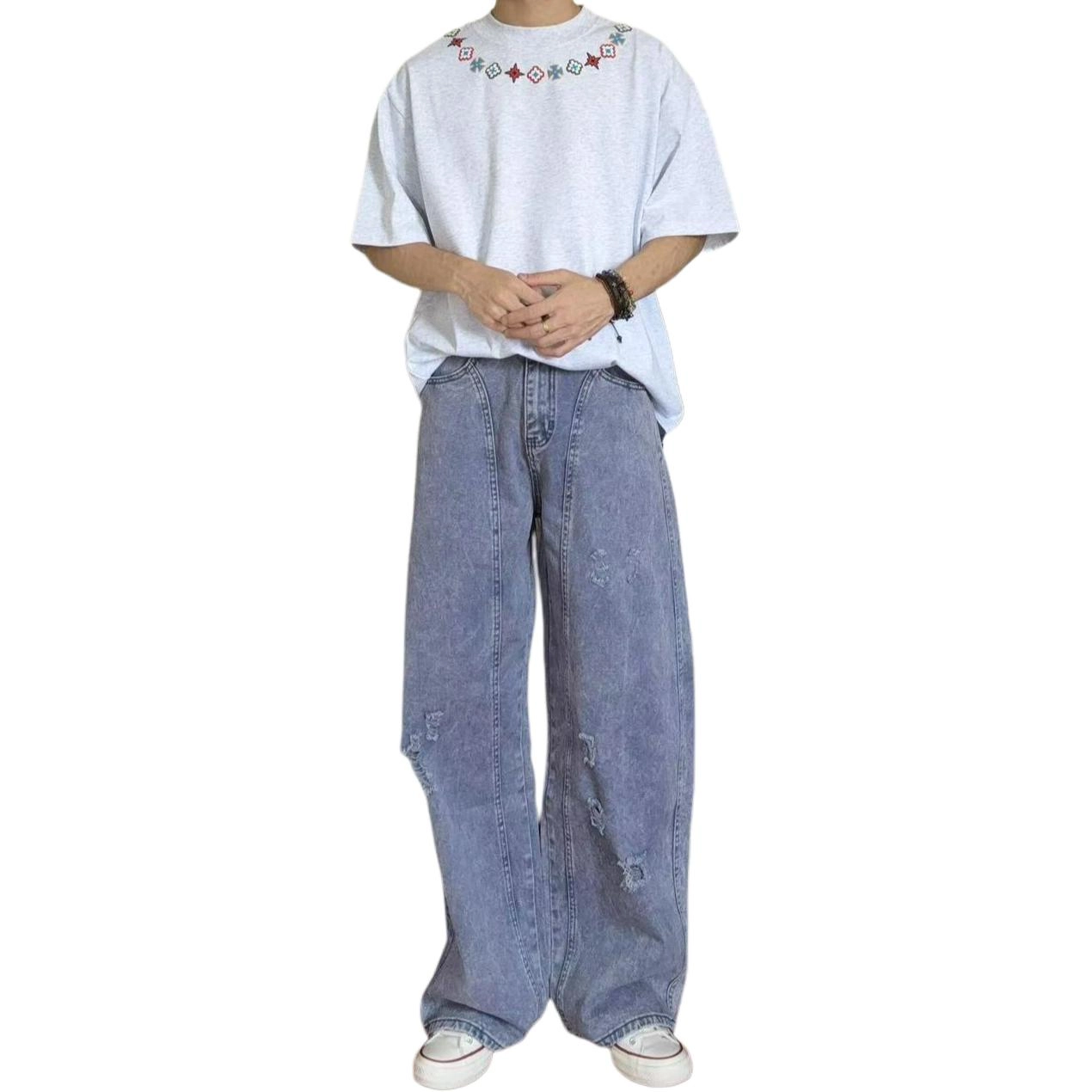 M JEANS STUDIOS 7