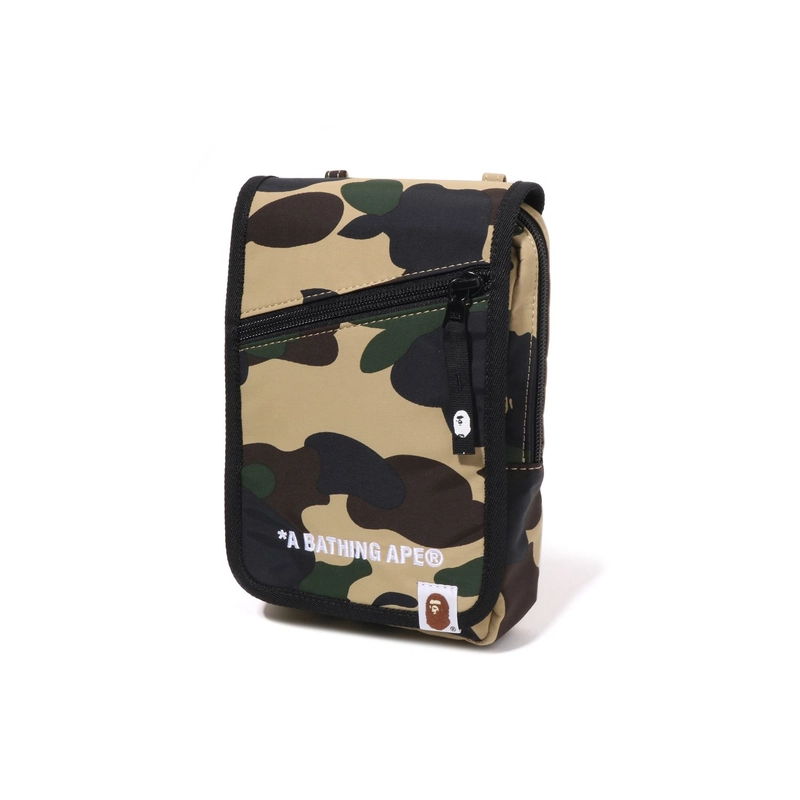 A BATHING APE
