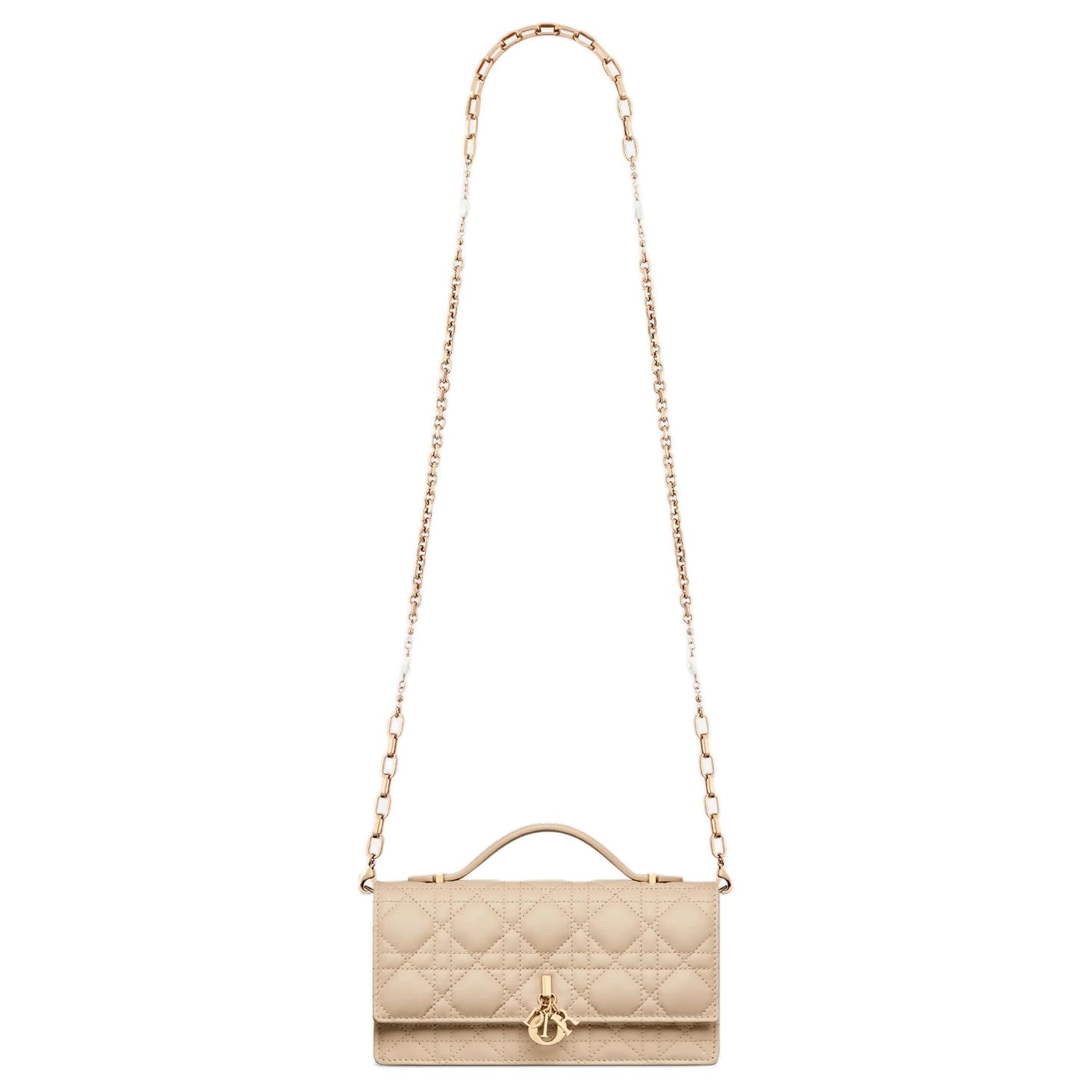 DIOR D.I.O.R.