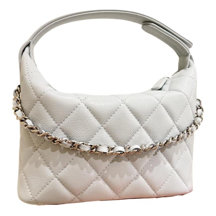 CHANEL 25B