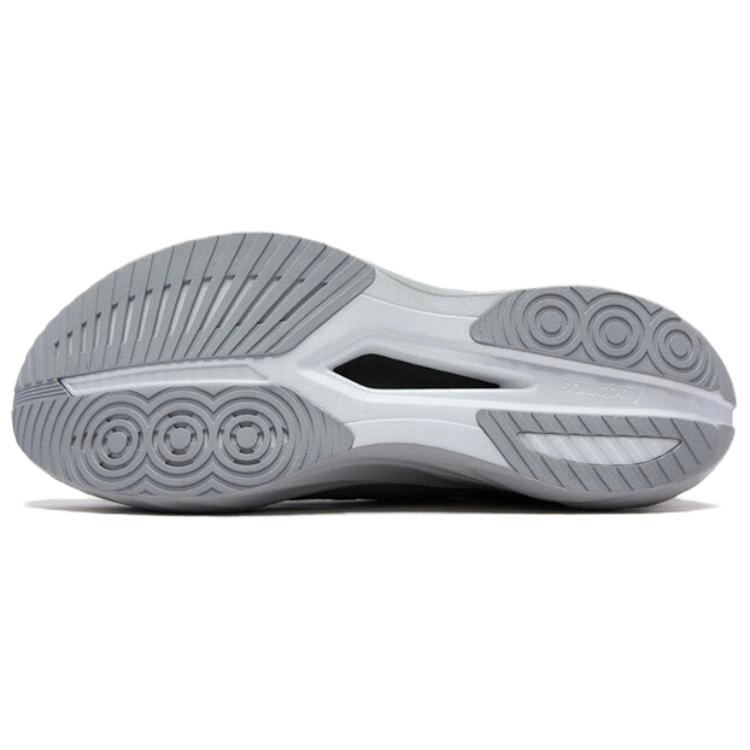 Saucony SLAY 3