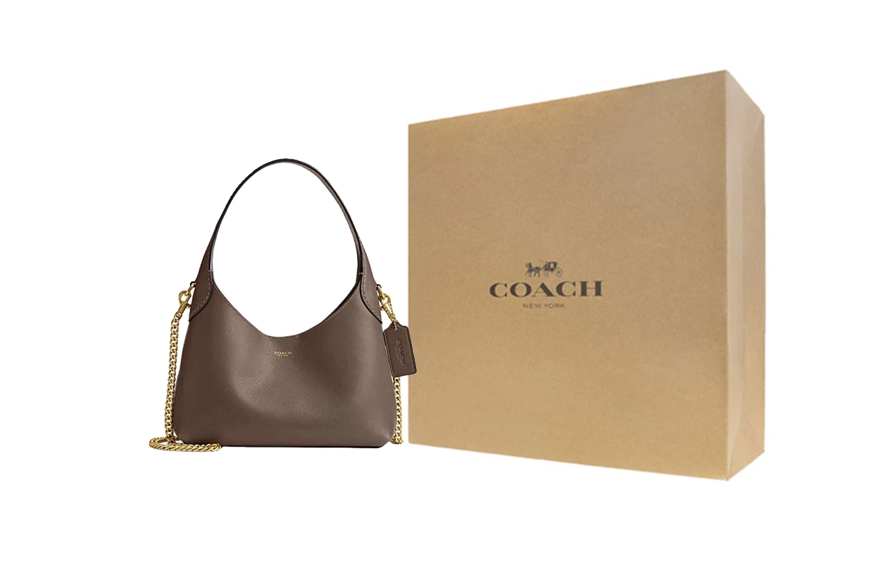 COACH COACH Brooklyn 23 Logo