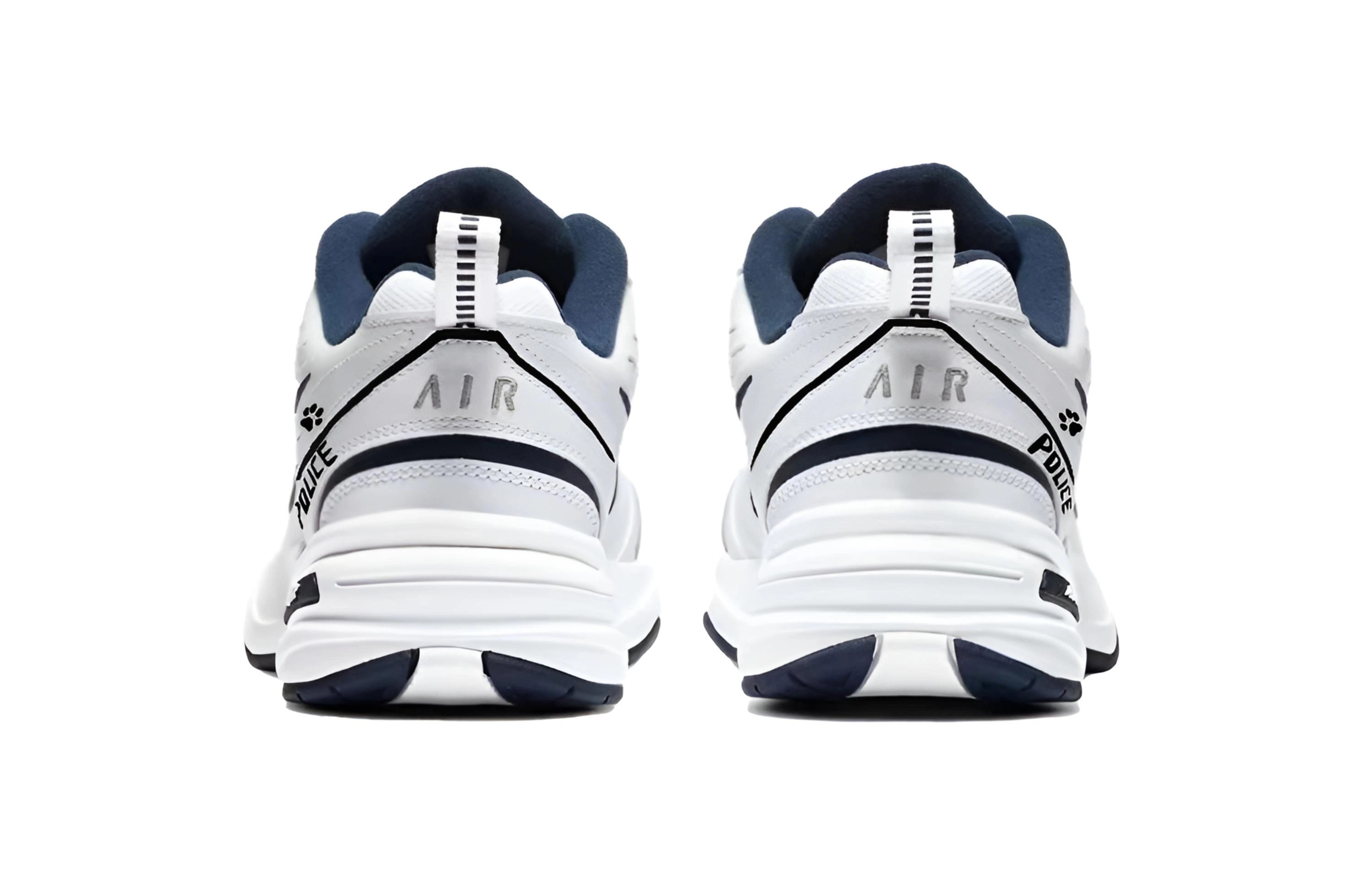 Nike Air Monarch 4