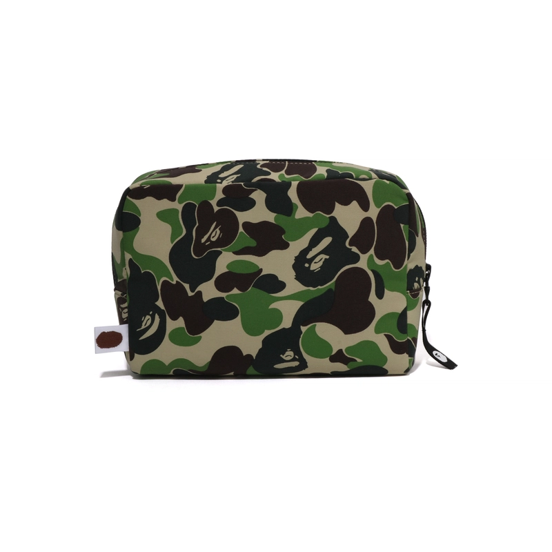 A BATHING APE