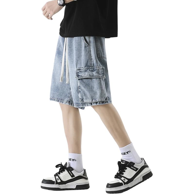 AWAO