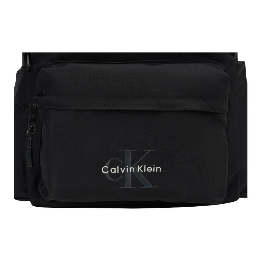 CALVIN KLEIN