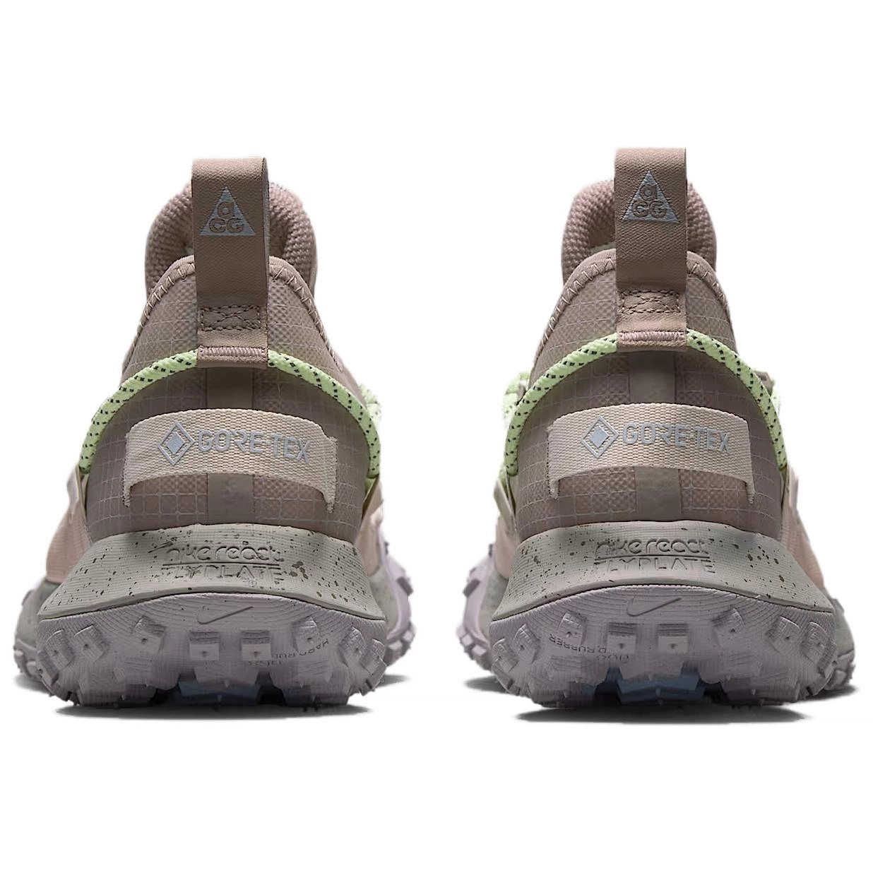 Nike ACG Mountain Fly