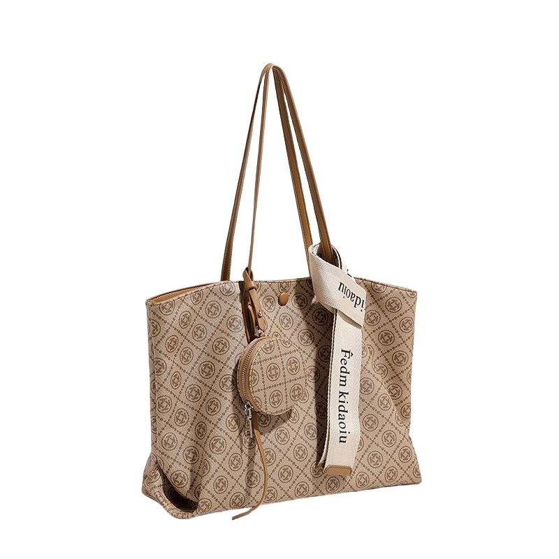 PESASRIE PVC Tote