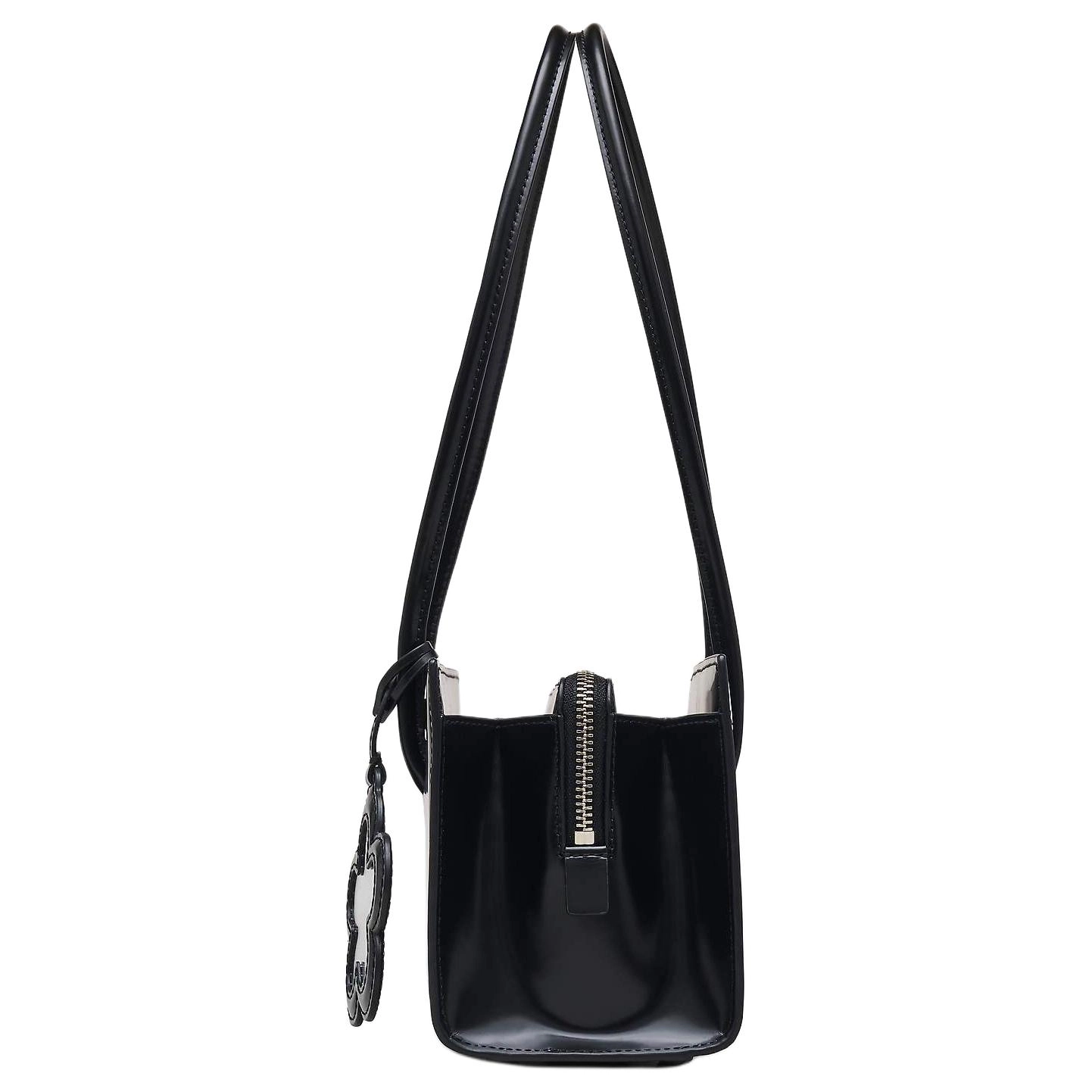 MARC JACOBS