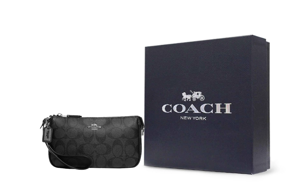 COACH Nolita 19 Logo