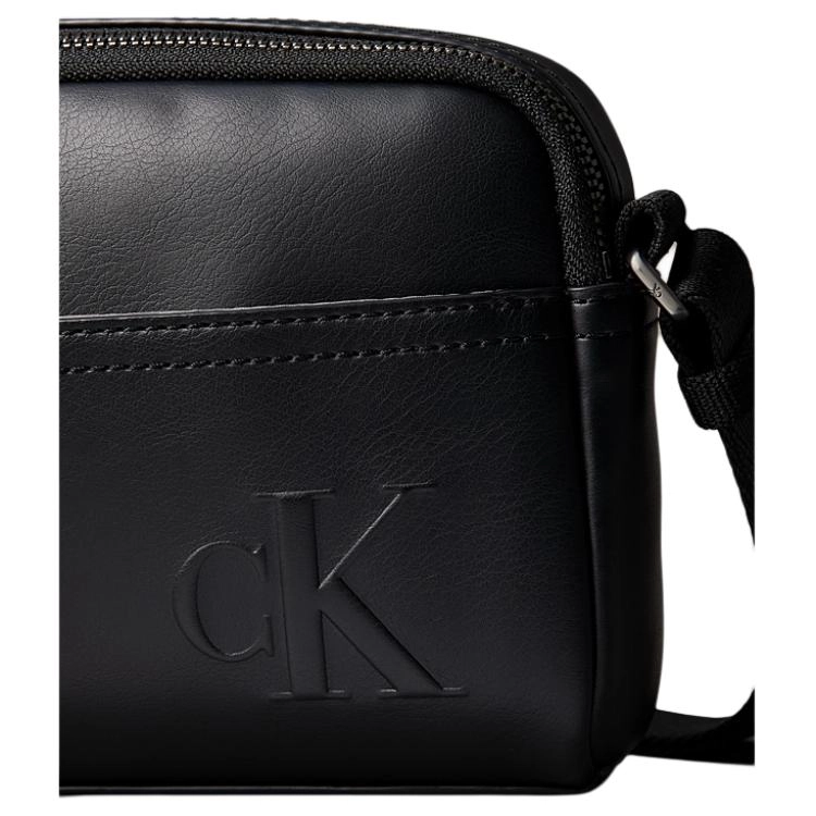 CALVIN KLEIN