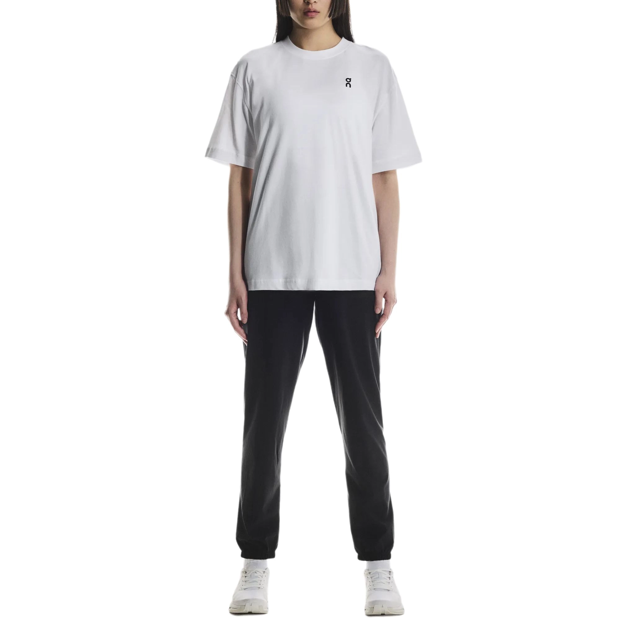 On Club Graphic T