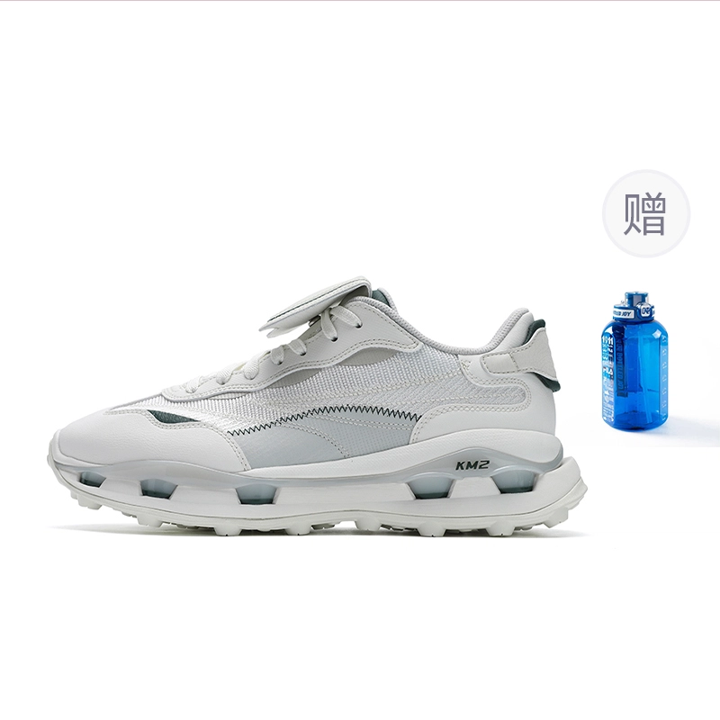 FILA KM2 2