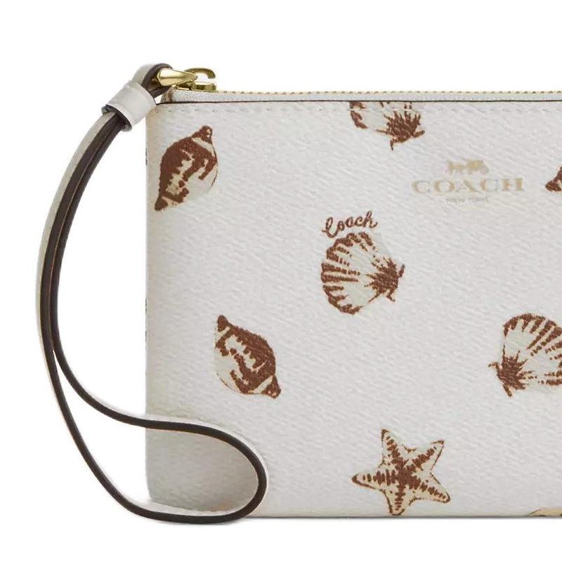 COACH Corner Zip 16