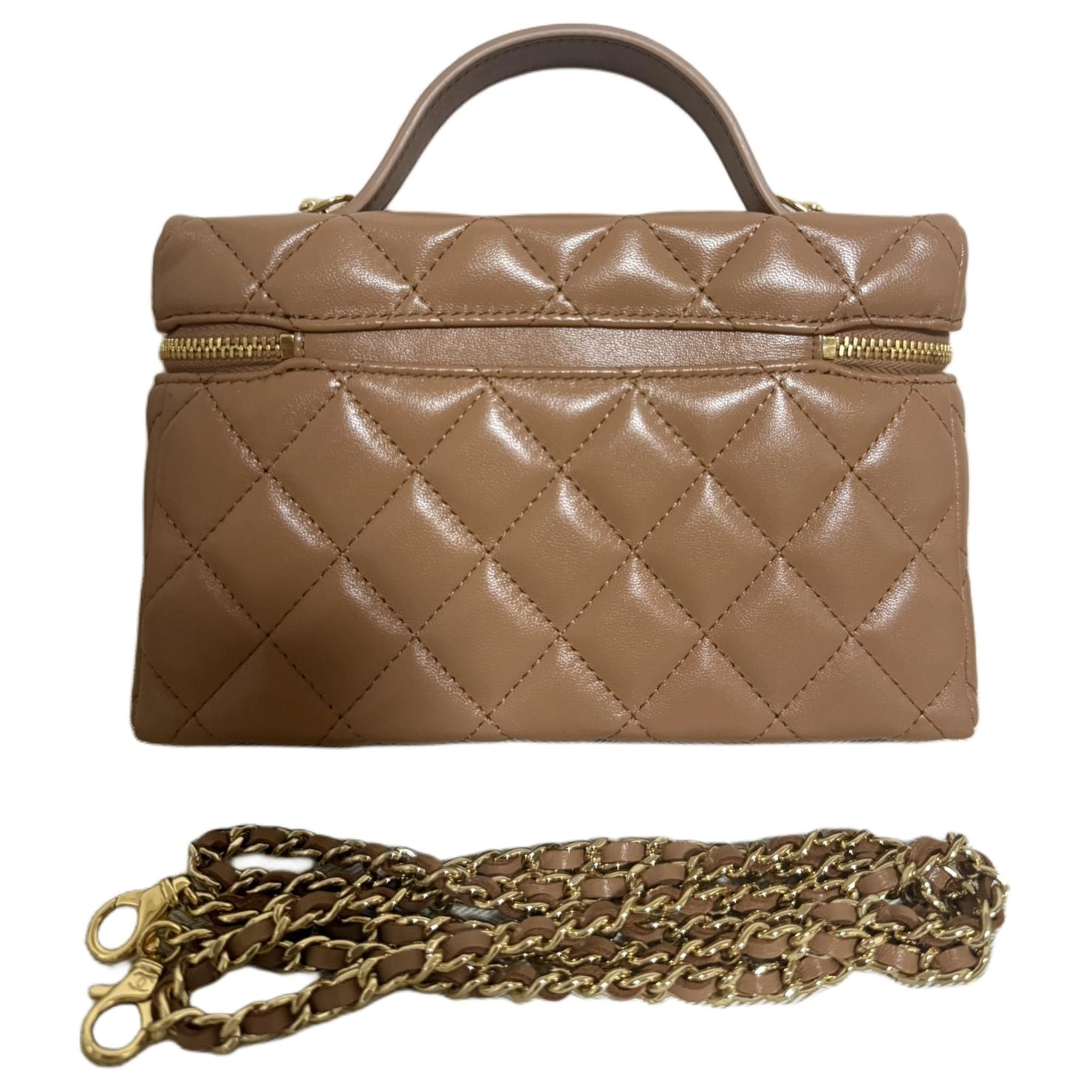 CHANEL 25B