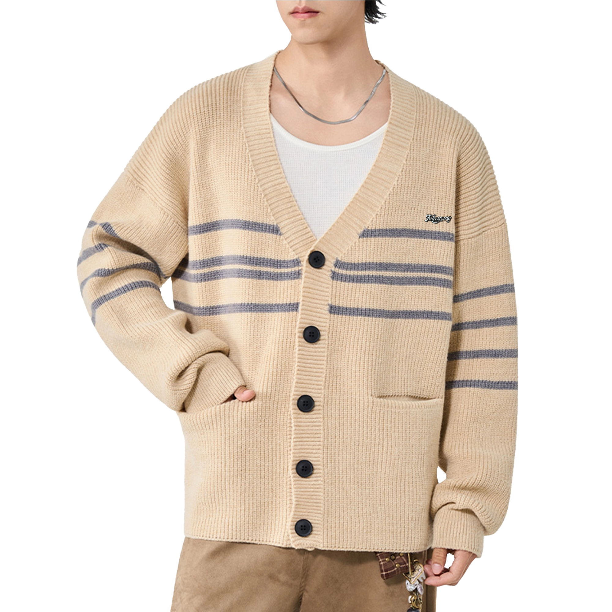 Fakeyoung Vlogo