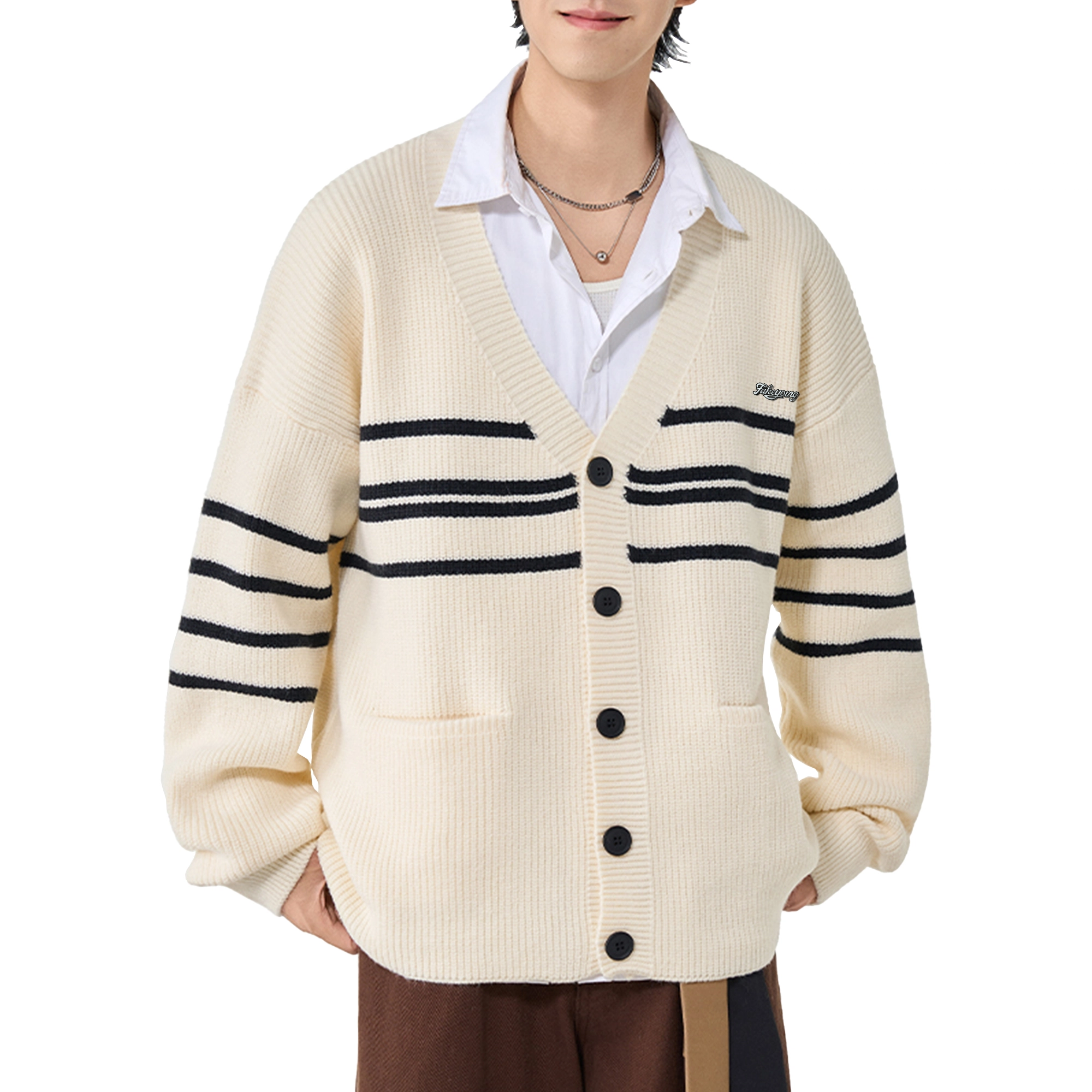Fakeyoung Vlogo