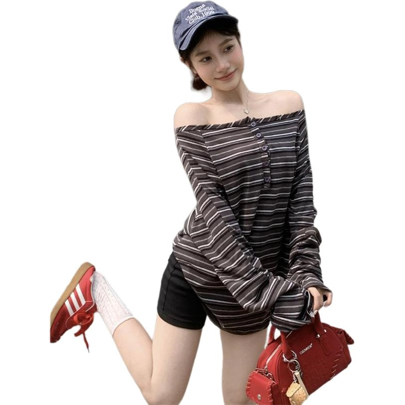 CASTLE WOODS mmt T