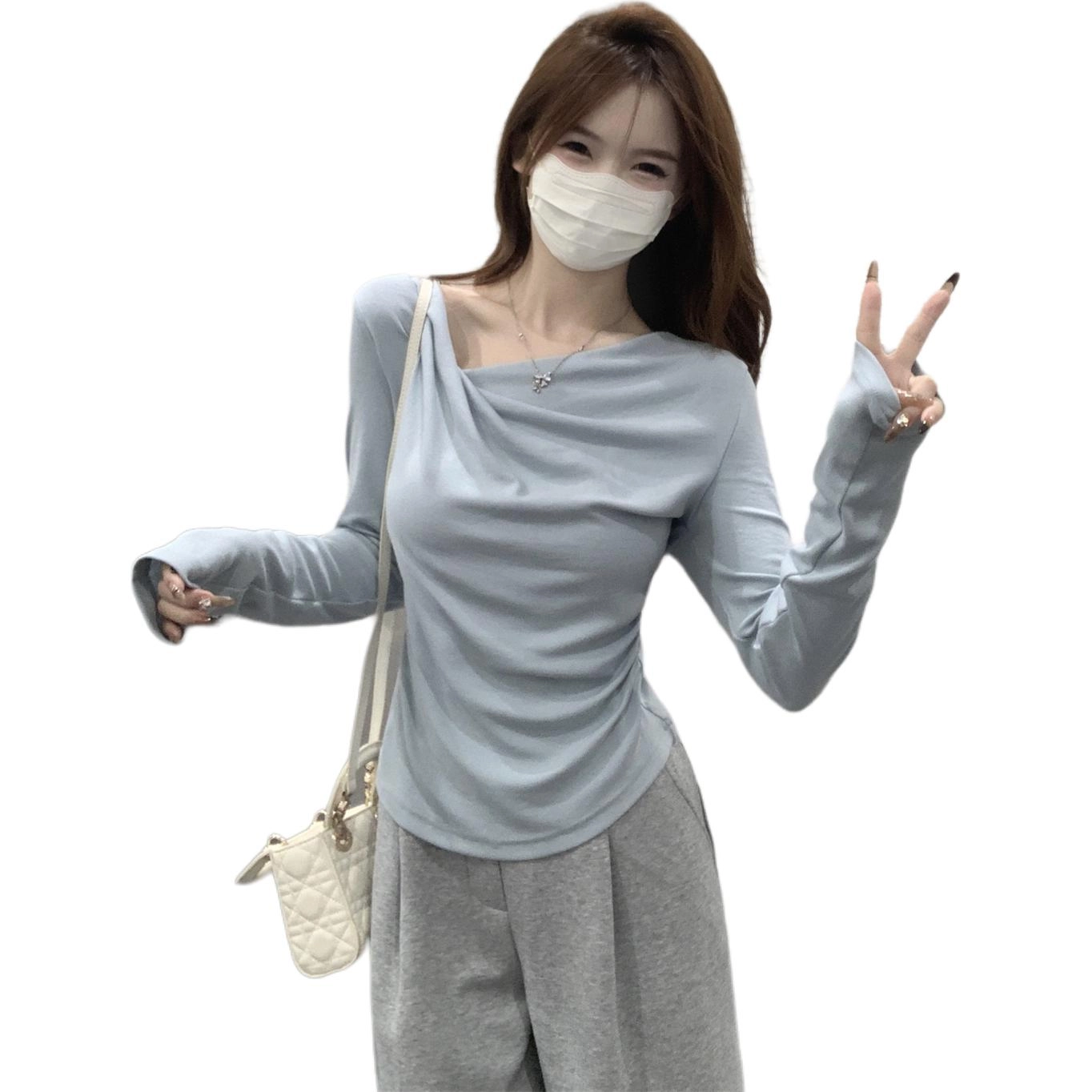 CASTLE WOODS chic T