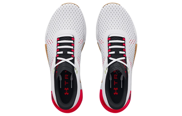 Under Armour TriBase Reign 4